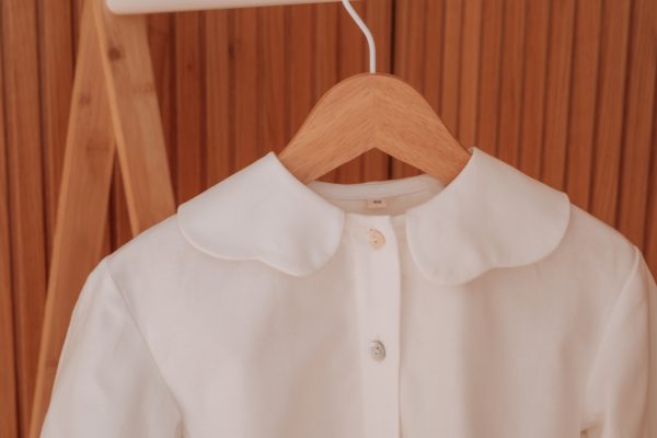 Camisa de criança em algodão de gola de flores
